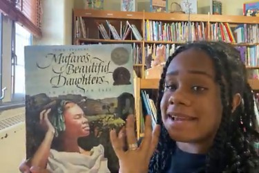 PIC Teacher reads Mufaro's Beautiful Daughters