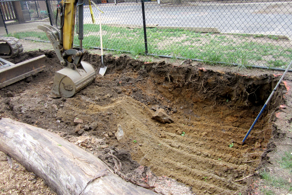 Rain Garden digging