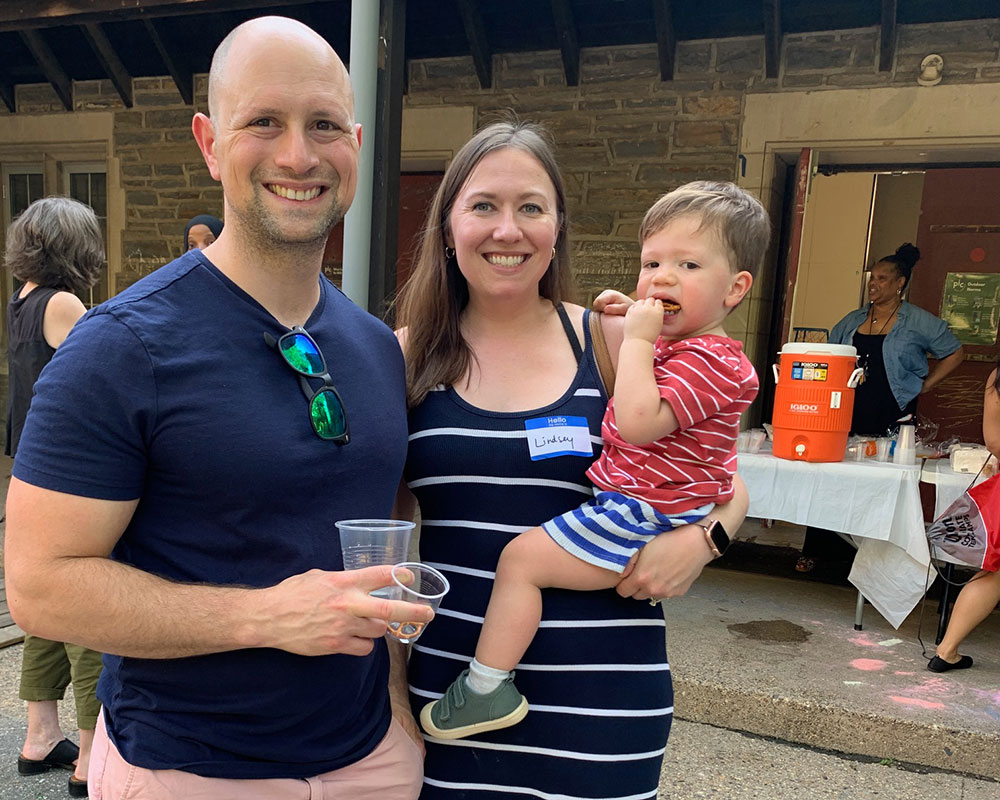 Lemonade Lull 2025. Family.