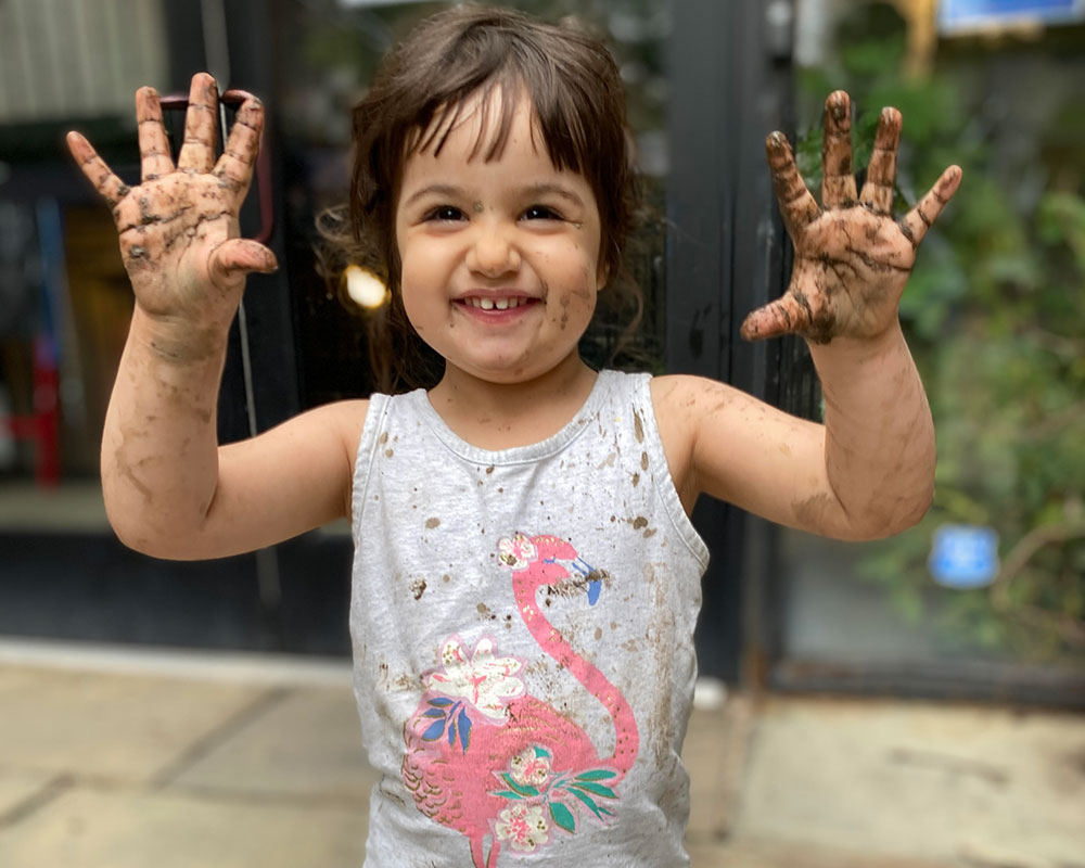 Mud Day 2025 Hands Up!