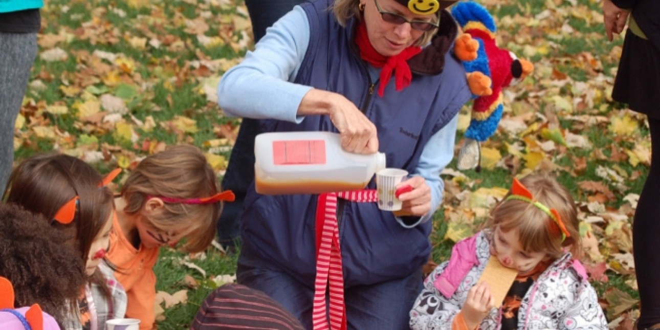 Cindy Roberts at PIC Halloween Parade